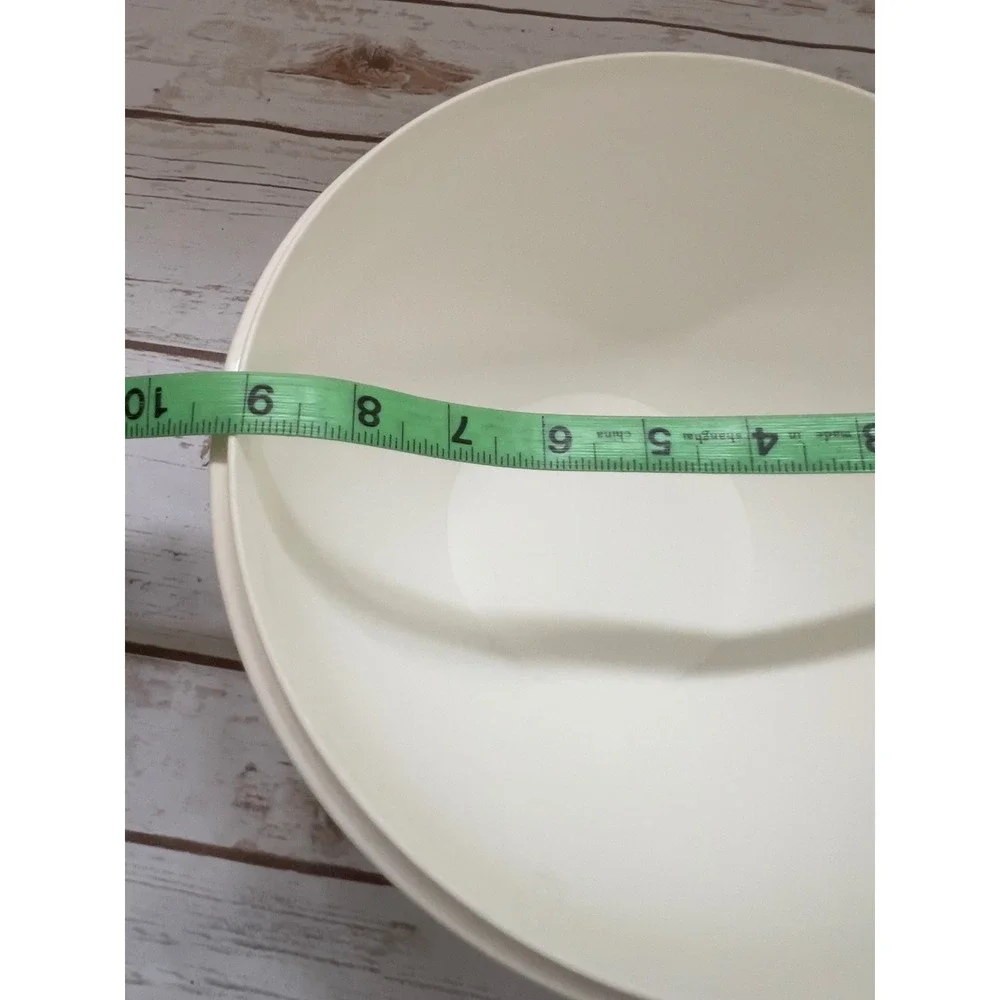 Tupperware preowned smoke